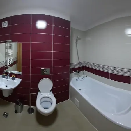 Апартаменти Apartment 3 Camere